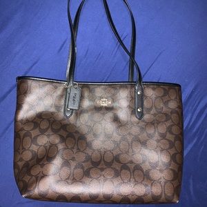 Coach Shoulder Bag